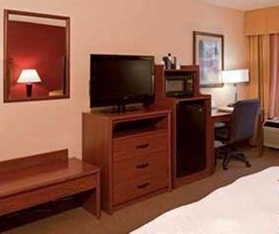 Hampton Inn Memphis / Southaven Exterior photo